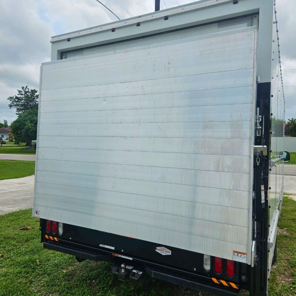 Moving services by By A Mexican Moving Services in Naples, Fl and the surrounding area.